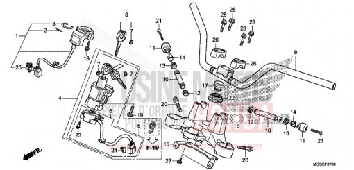 ROHRGRIFF/OBERE BRUECKE NC700DD de 2013